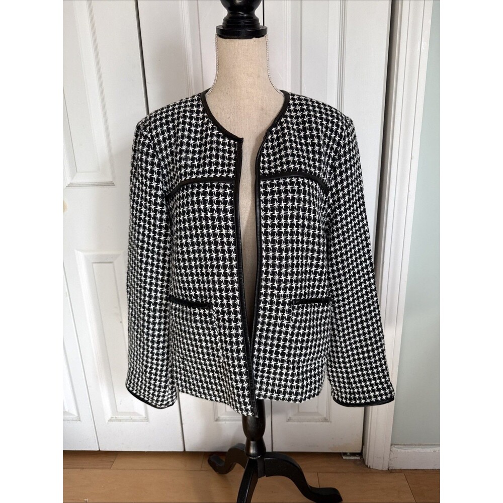 CLASSIC Lavender & Honey Black And White Polyester Blend Blazer Women’s Size XL